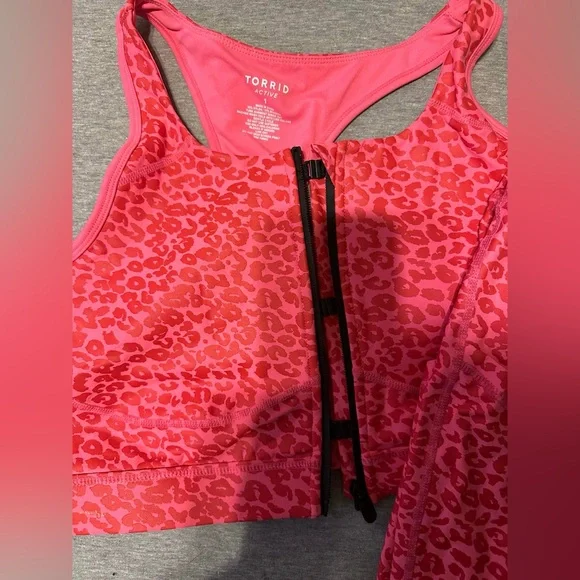 Torrid Pink Leopard Print Activewear Set - Picture 3 of 3
